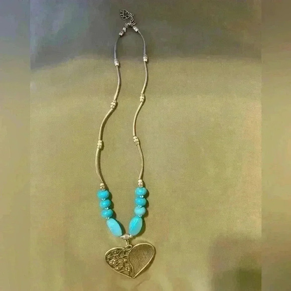 Boho Style Silver Geometric Heart Shaped Torquoise Stone Necklace 12” length - Picture 3 of 7